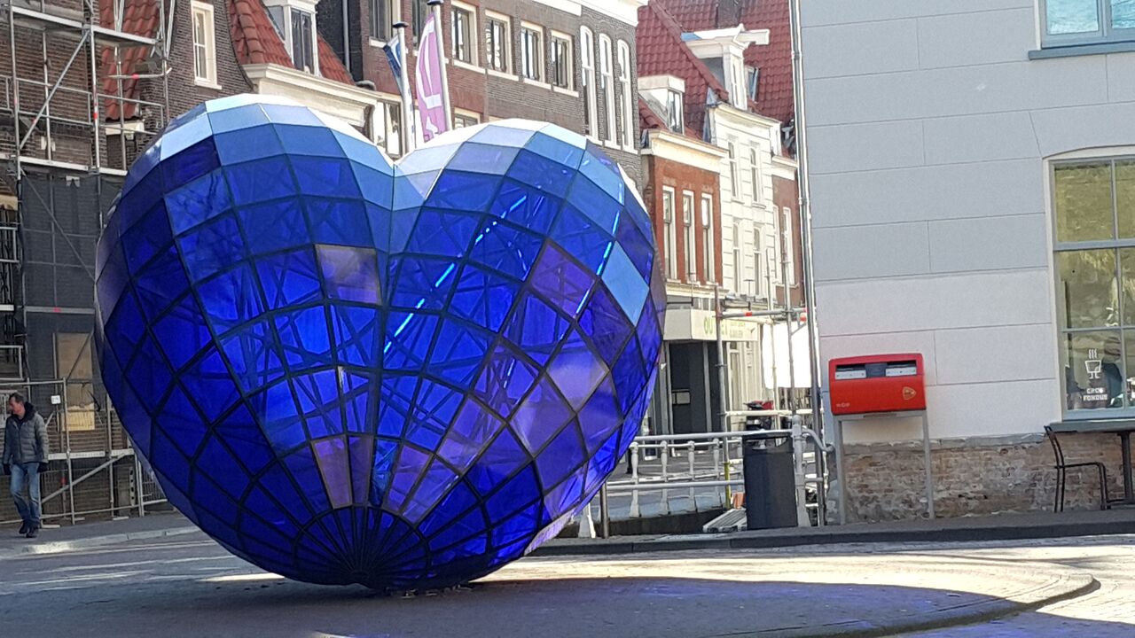 Blue Delft Heart_preview