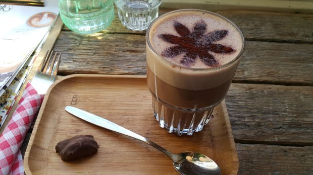 Vegan Hot Chocolate in Delft_preview
