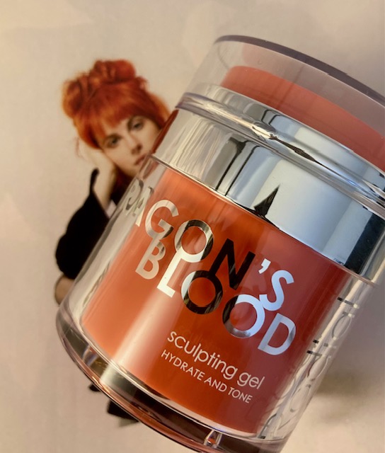 Review Rodial Dragon’s Blood Sculpting Gel The Inkblotters